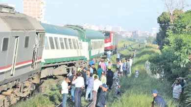 الوزير يتعهد بمحاسبة كل المتسببين فى حادث قطارى المنيا